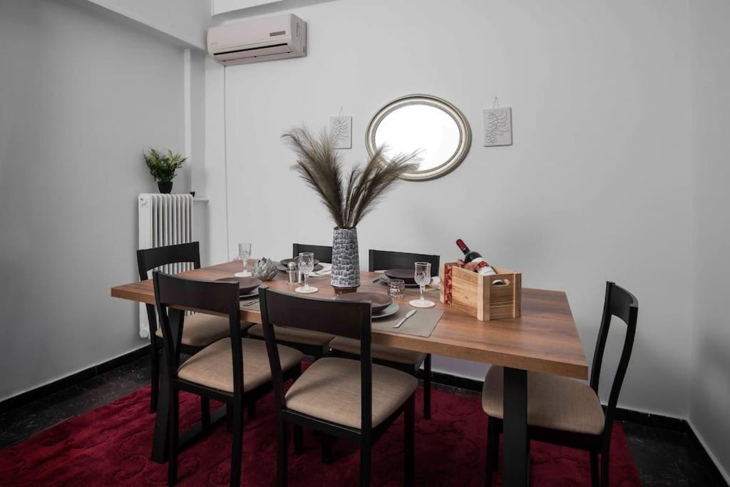 Lovely,central, Spacious 2-bedrooms